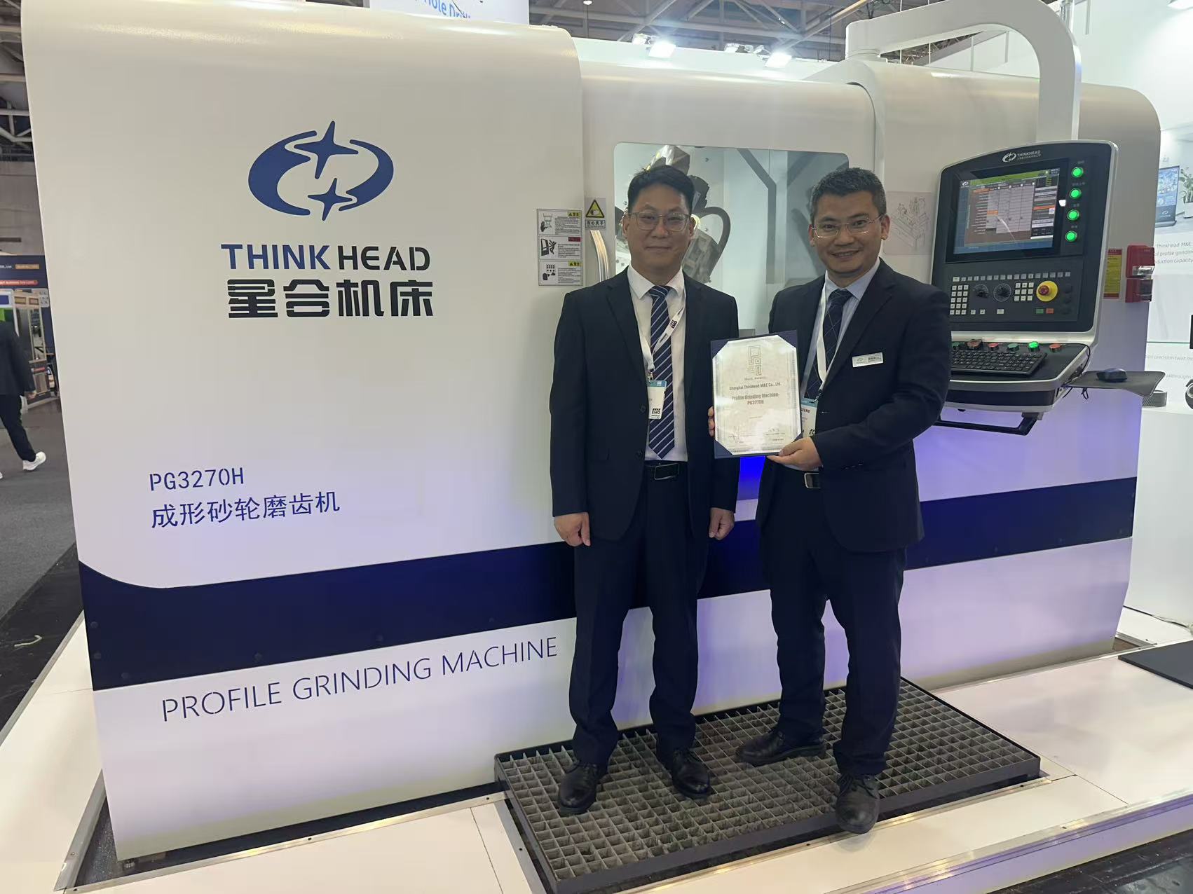 1759122785677795.jpg 737af08d79274b94ae1c7f80c2bd2f33.jpg